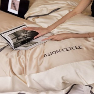 100% Lyocell 60S Solid Color Quilt Duvet Cover Soft Bed Sheets Light Luxury Pink Bedding Set