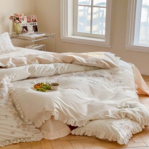 High grade embroidery lace duvet cover bed sheets all season 4pcs lyocell bedding set for home