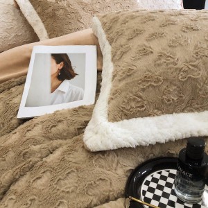 High gram weight 230gsm solid color 4pcs home textiles brown milk velvet duvet cover bedding set supplier