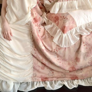 Premium quality 100S Lyocell cotton duvet cover pink ruffles digital printing bedding set supplier