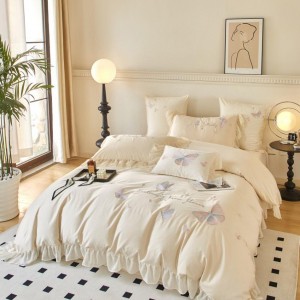 Hot-selling 4-pieces textile embroidery 2m/2.2m white bedsheet flat sheets ruffles quilt cover premium bedding set manufacture