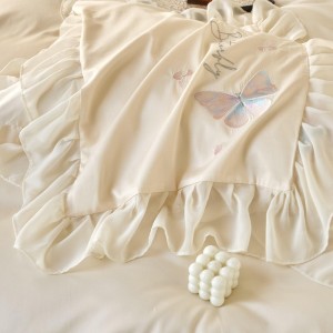 Hot-selling 4-pieces textile embroidery 2m/2.2m white bedsheet flat sheets ruffles quilt cover premium bedding set manufacture