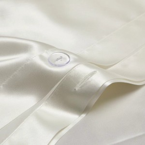 Luxury satin 100% mulberry silk bed linen exquisite king size house printing comforter cover bedroom bedding set wholesaler