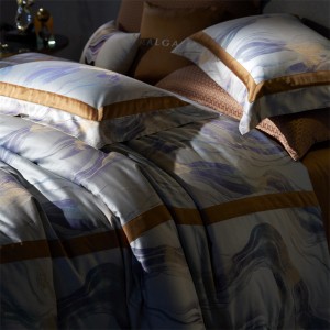 Red jacquard 4pcs home textiles long staple cotton bedding set supplier