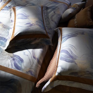 Red jacquard 4pcs home textiles long staple cotton bedding set supplier