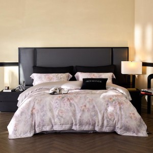 Light luxury pink satin cotton bed linen exquisite king size house printing comforter cover bedroom bedding set wholesaler