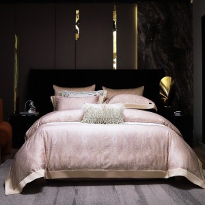 Elegant design full size digital printing adult pillowcases luxury 100% cotton sateen pink comforter cover bedding set supplier