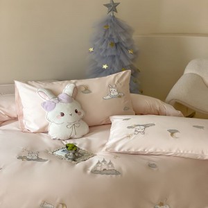 A class 100S long staple cotton cute cartoon embroidery quilt cover soft bed sheets pink kids bedding set