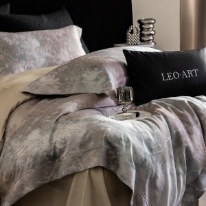 Luxury Home Bed Set Customized Size Soft Summer Cool 100% Lyocell Printing Purple Bedding Sheets Set