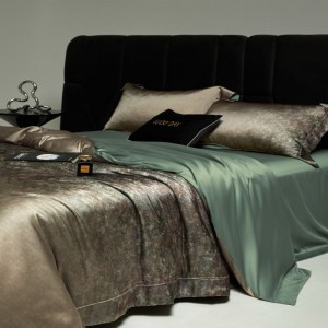 Mulberry silk and modal fabric home textile digital printing quilt cover bed sheets green bedding set