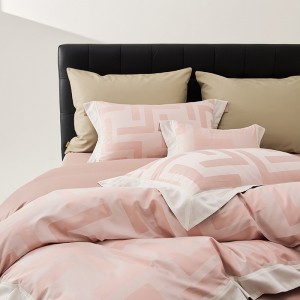 High-End patchwork comforter set 500TC jacquard cotton bedsheets queen king size coverlets with 2 soft pink pillowslips bedding set supplier