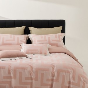 High-End patchwork comforter set 500TC jacquard cotton bedsheets queen king size coverlets with 2 soft pink pillowslips bedding set supplier