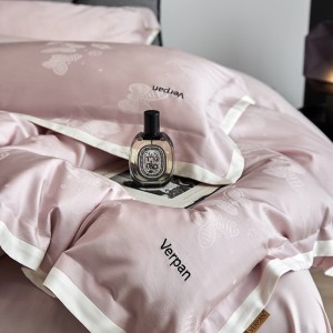 Light luxury senior pink satin cotton bed linen exquisite king size jacquard lyocell cotton house comforter cover bedroom bedding set wholesaler