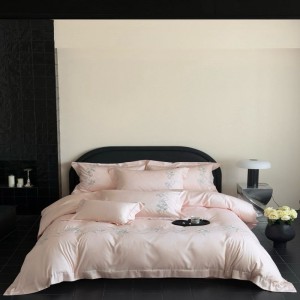 High Grade Luxury Embroidery Quilt Cover Pink Bed Sheets Double Pillowcases Lyocell Cotton Bedding Set