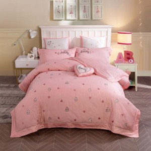 300TC Satin Embroidery Cute Cartoon Quilt Cover Pink Bed Sheets Children Bedroom Home Textile Kids Bedding Set