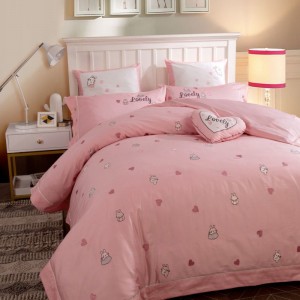 300TC Satin Embroidery Cute Cartoon Quilt Cover Pink Bed Sheets Children Bedroom Home Textile Kids Bedding Set