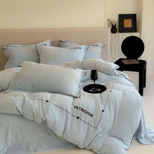 2025 New Winter Milk Velvet Duvet Cover Bed Sheets Super Soft 4PCS Blue Bedding Set
