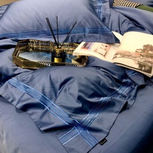 High Grade Embroidery Duvet Quilt Cover 100% Cotton Bed Sheets Navy Blue 4PCS Bedding Set