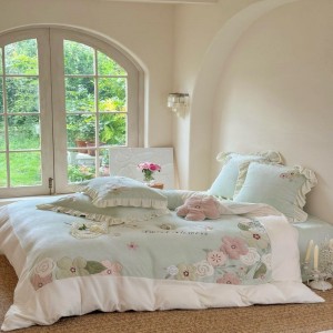 260g Milk Velvet Floral Plant Embroidery Duvet Comforter Quilt Cover Baby Fleece Bed Sheets Light Green Queen King Bedding Set