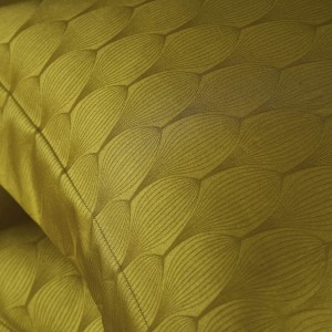 Wholesale 100% cotton high-end pillowcases yellow comforter set soft bed linen fitted sheets jacquard 2m/2.2m bedding set for adults