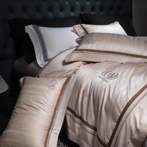 Luxury 100% cotton satin home hotel textile pink jacquard comforter cover with 2 high-end pillowcases coverlets bedding set manufacture