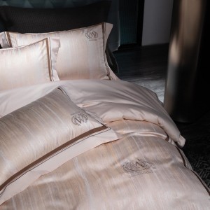 Luxury 100% cotton satin home hotel textile pink jacquard comforter cover with 2 high-end pillowcases coverlets bedding set manufacture