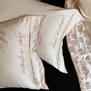 Hot-selling Australia cotton 4-pieces textile leaves embroidery 2m/2.2m bedsheet flat sheets 1.8m white quilt cover premium bedding set manufacture