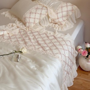 Summer cool 4-pieces beige lyocell pillow shams quilt cover customizable double size pink coverlets home textile summer quilt  supplier