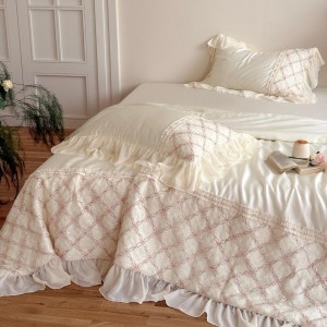 Summer cool 4-pieces beige lyocell pillow shams quilt cover customizable double size pink coverlets home textile summer quilt  supplier