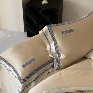 Hot selling beige embroidery bed linen 1.8m coverlets lyocell pillow shams duvet cover queen size bedding set supplier