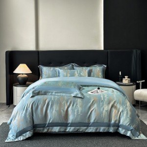Skin-friendly blue 4pcs printing hotel textile premium comforter sets double fitted sheets ODM cotton coverlets bedding set wholesaler