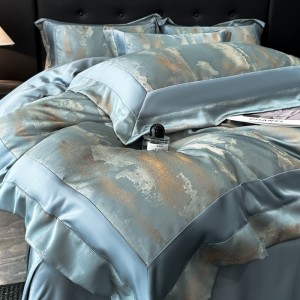 Skin-friendly blue 4pcs printing hotel textile premium comforter sets double fitted sheets ODM cotton coverlets bedding set wholesaler