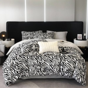 Modern style printing home textile velvet bed linen black duvet quilt comforter cover bedding set wholesaler
