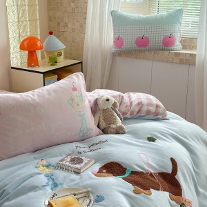 New Milk Velvet Cartoon Embroidery Duvet Cover Queen King Bed Sheets Children Bedding Set