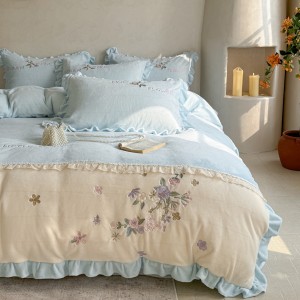 High Gram Milk Velvet Plant Embroidery Duvet Covet Blue Bed Sheets 4PCS Bedding Set