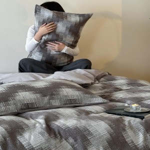 Home use 60s yarn-dyed airy jacquard four-piece set