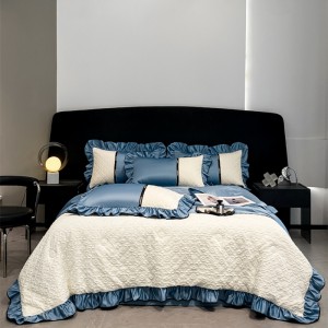 Exquisite washed ice silk embossed summer quilt four-piece set