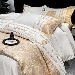 Embossed gold silk jacquard embroidered summer quilt four-piece set