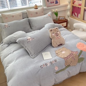 Exquisite milk plush appliqué embroidered warm four-piece set
