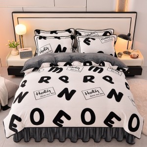 High Weight 8-9kg Printed Milk Fleece Four-Piece Set