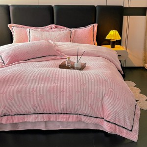 New high-weight milk velvet pressed line carved four-piece set