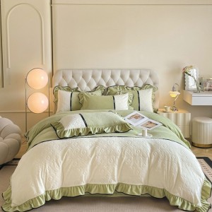 Autumn and winter princess style ruffled milk velvet four-piece set