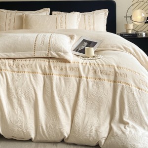 Light luxury style banana leaf milk velvet embroidery four-piece set