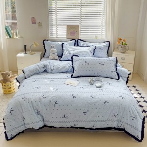 Hepburn-inspired kapok-trimmed sheet set 4-piece with a French print hem