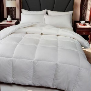 Pure white new genuine yarn weaving density hotel bedding four-piece set