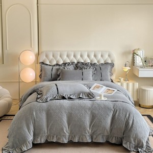 Autumn and winter princess style ruffled milk velvet four-piece set