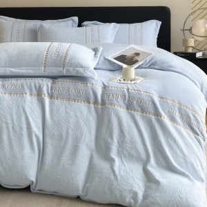 Light luxury style banana leaf milk velvet embroidery four-piece set