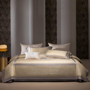 Yarn-dyed large jacquard pure cotton gold high-end four-piece set
