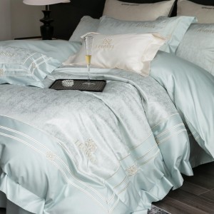 Italian luxury gold-plated jacquard yarn-dyed large jacquard four-piece set